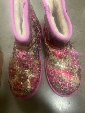 Seven7 Girls Pink Sequin Cozy Winter Boots